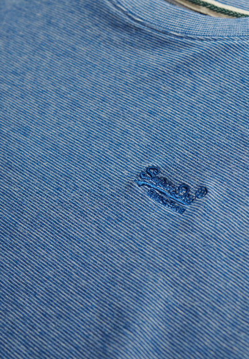 Essential Logo T-Shirt