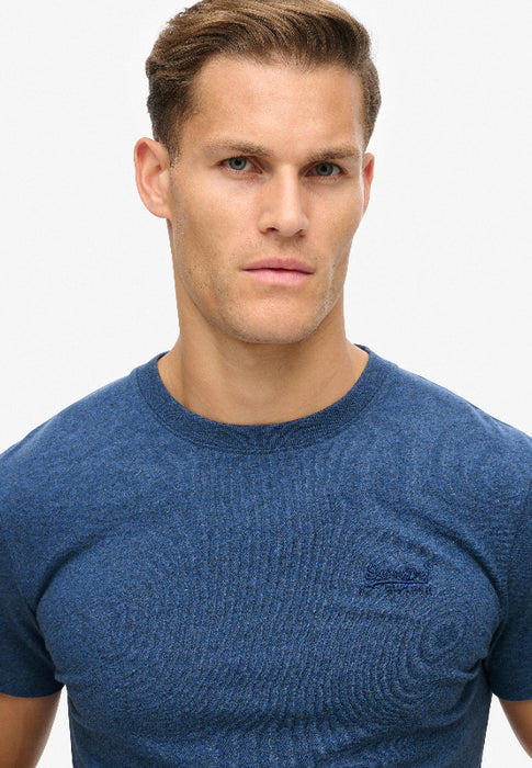 Essential Logo T-Shirt