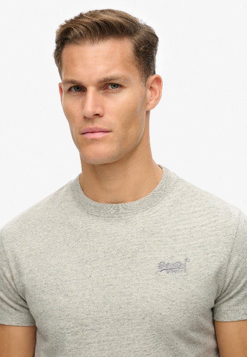 Essential Logo T-Shirt