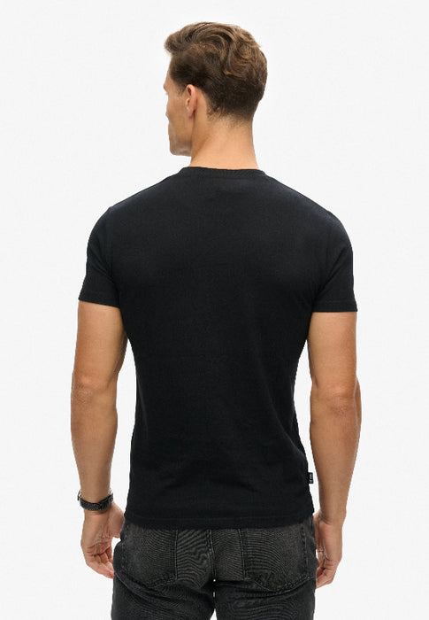 Essential Logo T-Shirt
