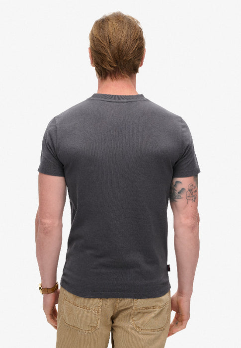 Essential Logo T-Shirt