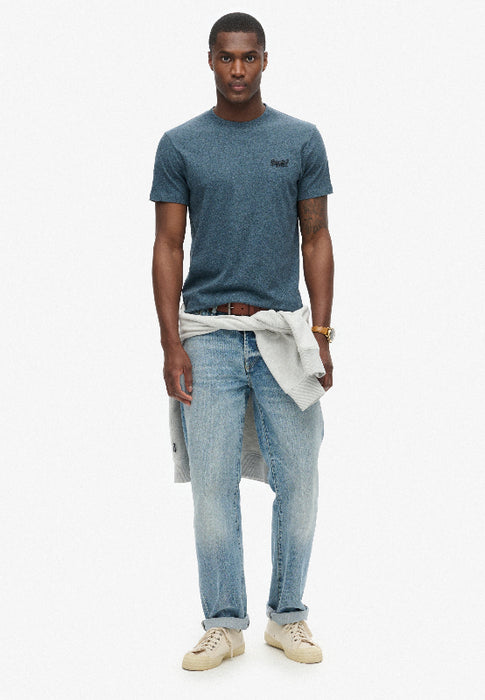 Essential Logo T-Shirt