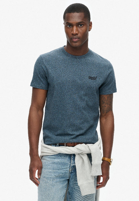 Essential Logo T-Shirt