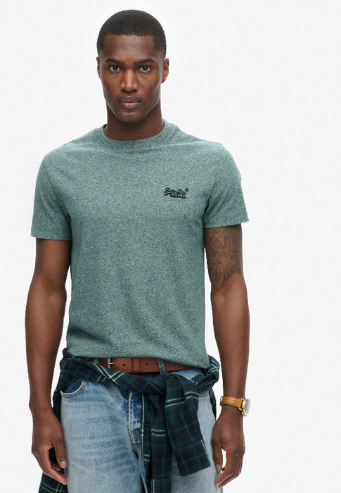 Essential Logo T-Shirt