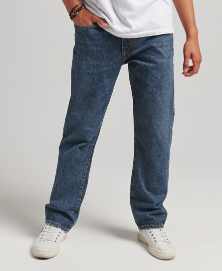 Straight Jeans