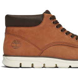 Bradstreet Lace Up Chukka